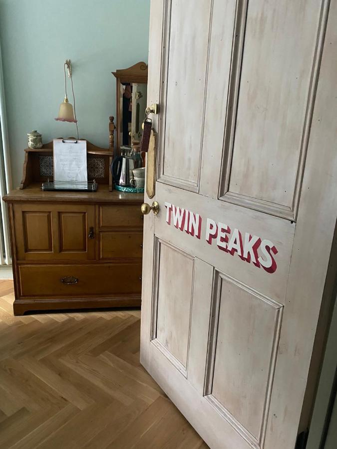 Ben A'An House Bed & Breakfast Каландър Екстериор снимка